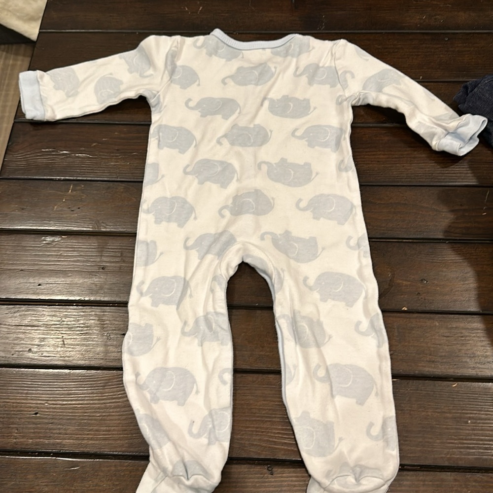 Elephant sleeper - 6-9M - Picture 2 of 3